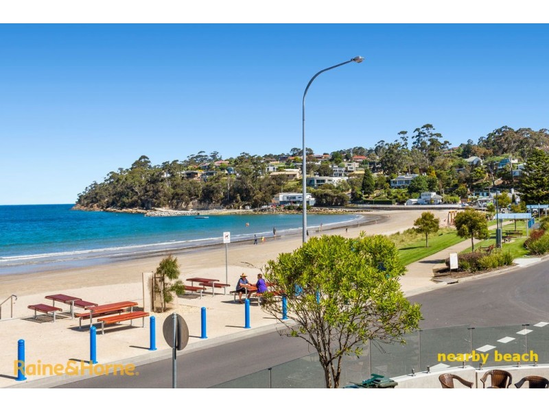 18 Windsor Street, Kingston Beach TAS 7050