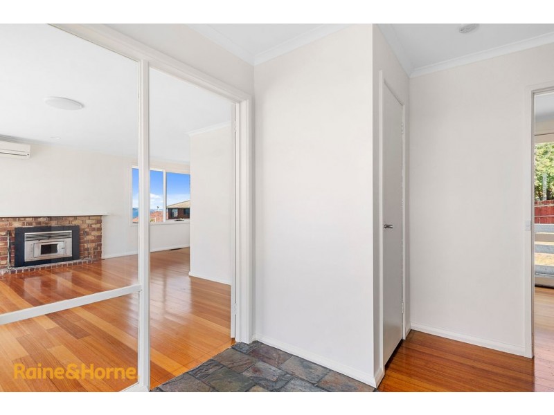 5 Amarina Court, Kingston Beach TAS 7050