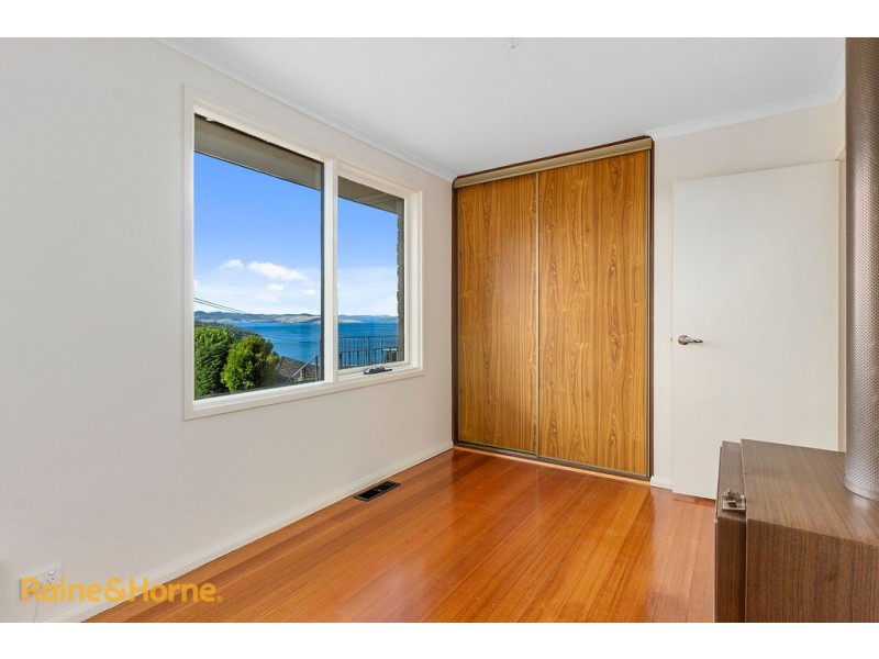 5 Amarina Court, Kingston Beach TAS 7050