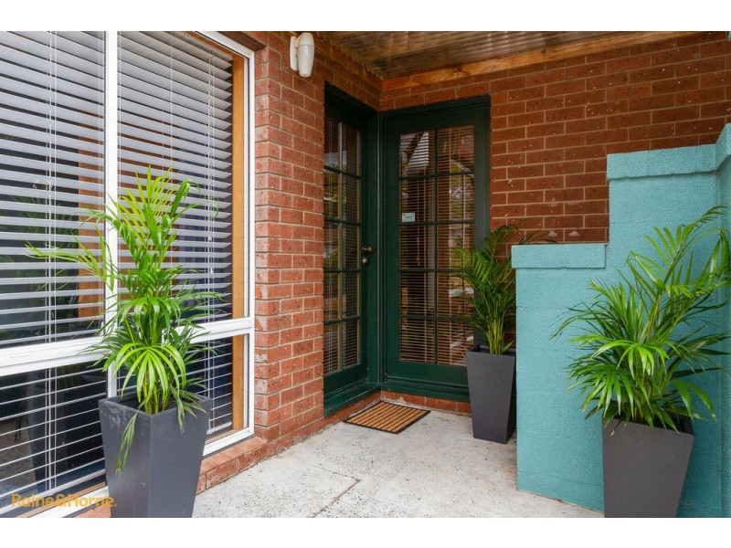 5 Coral Place, Blackmans Bay TAS 7052