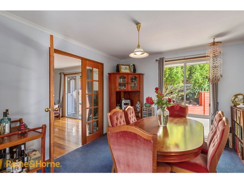 5 Coral Place, Blackmans Bay TAS 7052