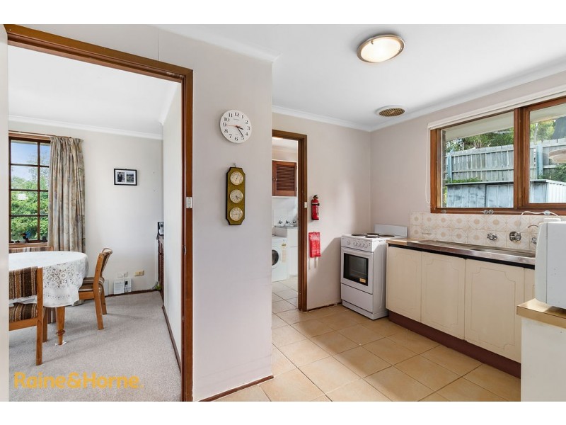 2/13 Diamond Drive, Blackmans Bay TAS 7052