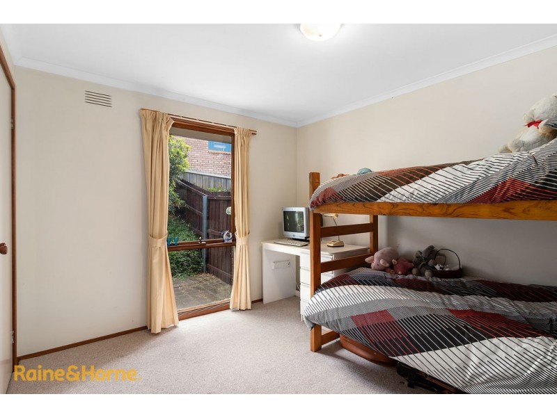 2/13 Diamond Drive, Blackmans Bay TAS 7052