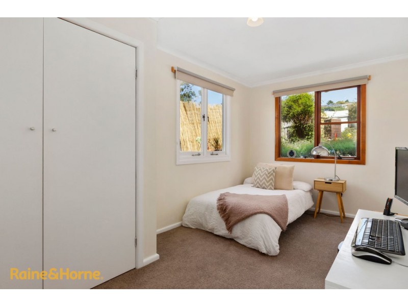 64 Auburn Road, Kingston Beach TAS 7050