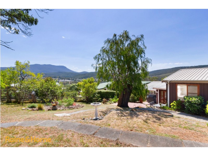 64 Auburn Road, Kingston Beach TAS 7050
