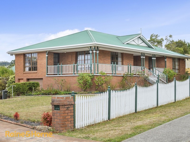 37 Nolan Crescent, Kingston TAS 7050