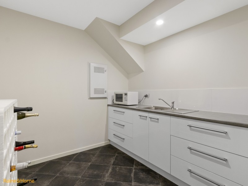 75 Burwood Drive, Blackmans Bay TAS 7052