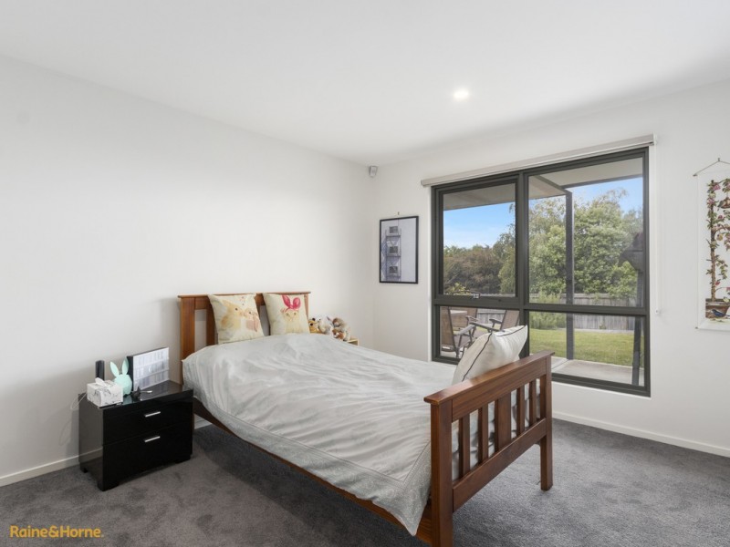 75 Burwood Drive, Blackmans Bay TAS 7052