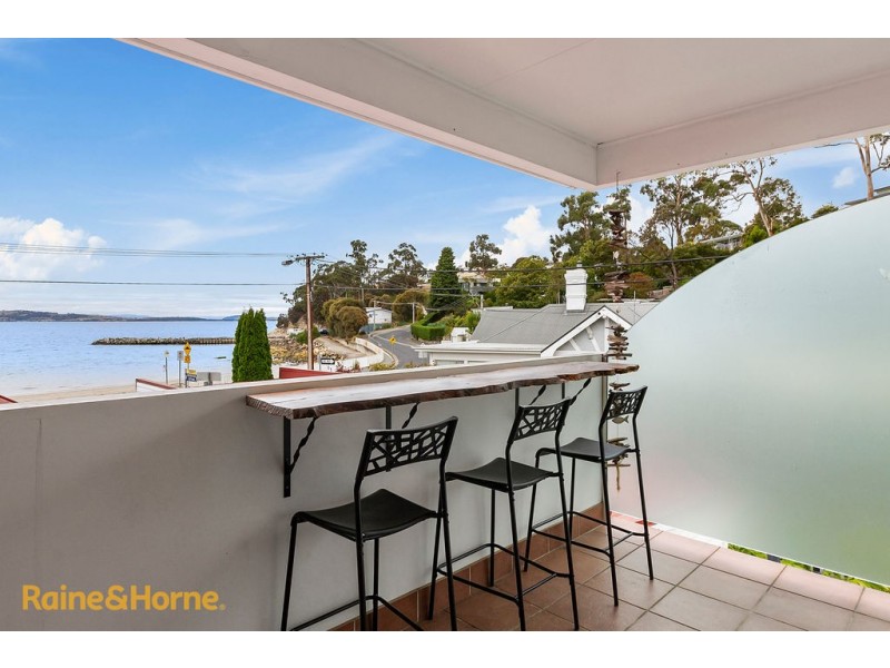 2/39 Osborne Esplanade, Kingston Beach TAS 7050