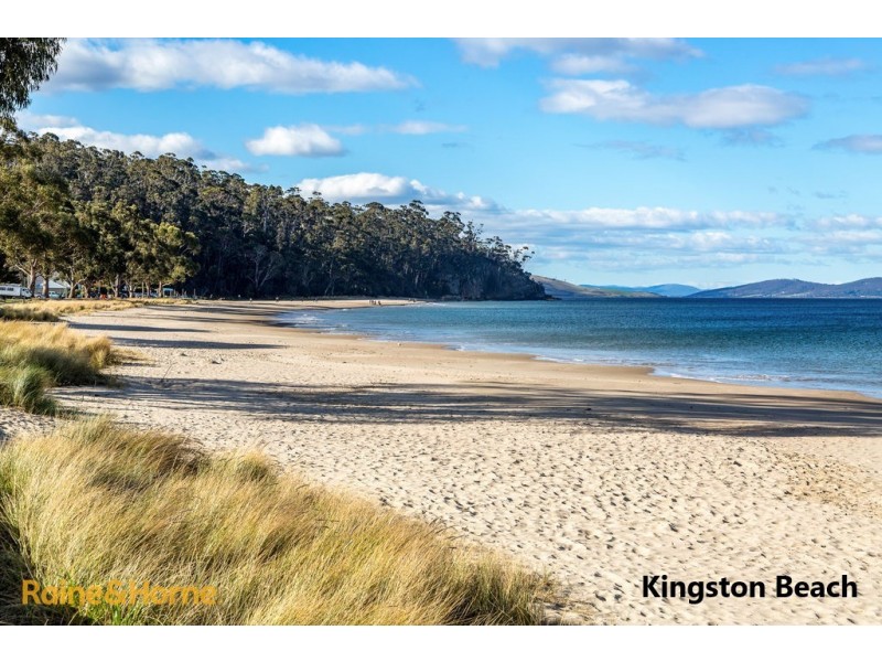 2/39 Osborne Esplanade, Kingston Beach TAS 7050