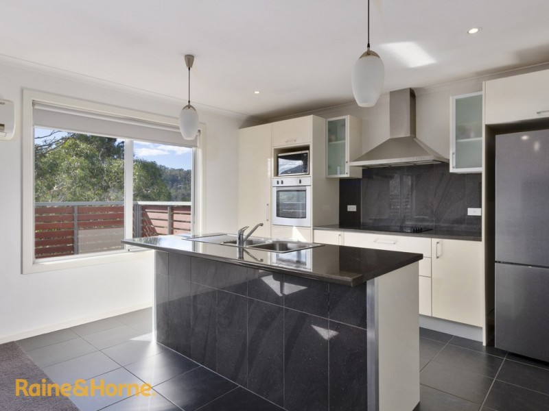7/69 Auburn Road, Kingston Beach TAS 7050