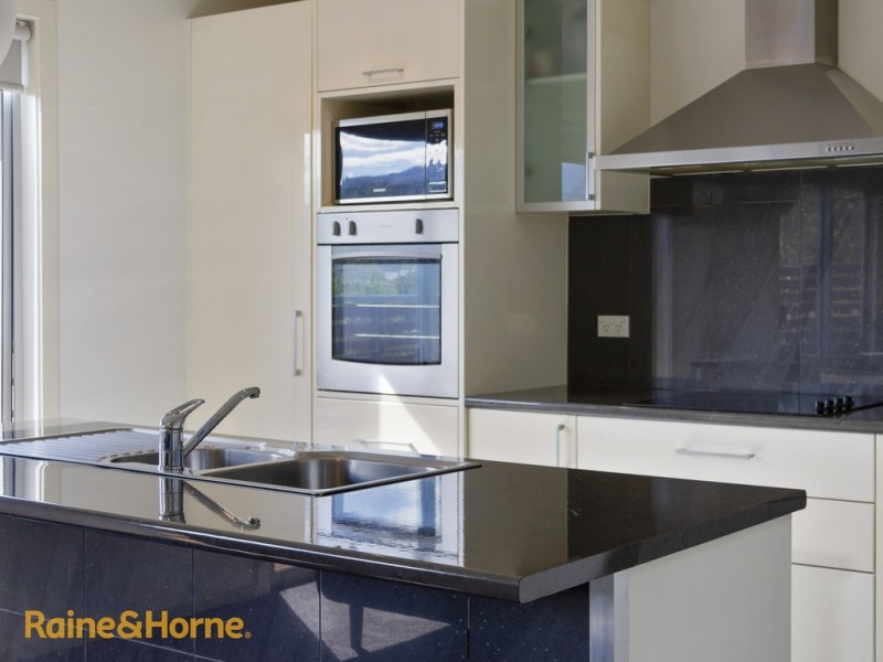 7/69 Auburn Road, Kingston Beach TAS 7050