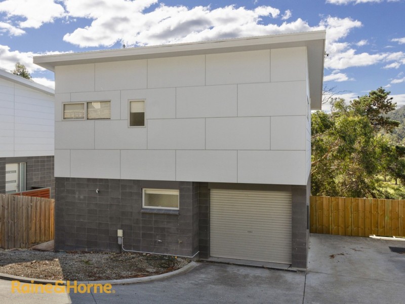 7/69 Auburn Road, Kingston Beach TAS 7050