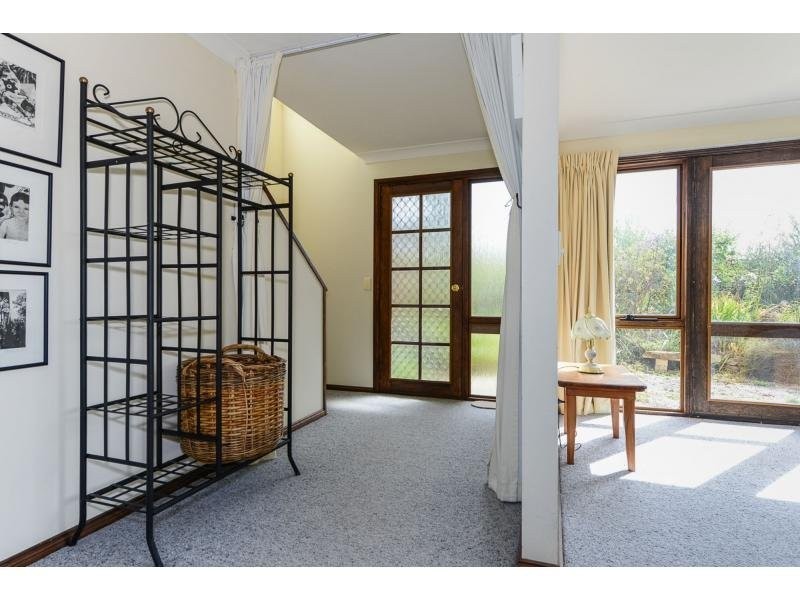 18/9 Pearsall Avenue, Blackmans Bay TAS 7052