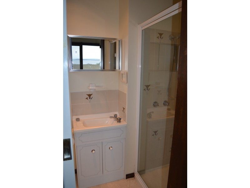 18/9 Pearsall Avenue, Blackmans Bay TAS 7052