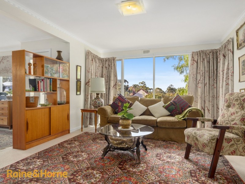 169 Roslyn Avenue, Blackmans Bay TAS 7052