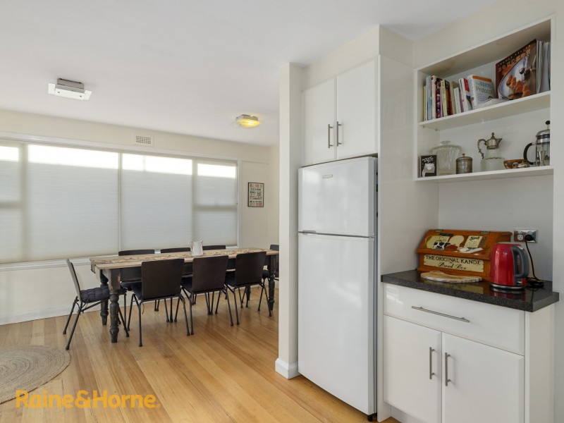 169 Roslyn Avenue, Blackmans Bay TAS 7052