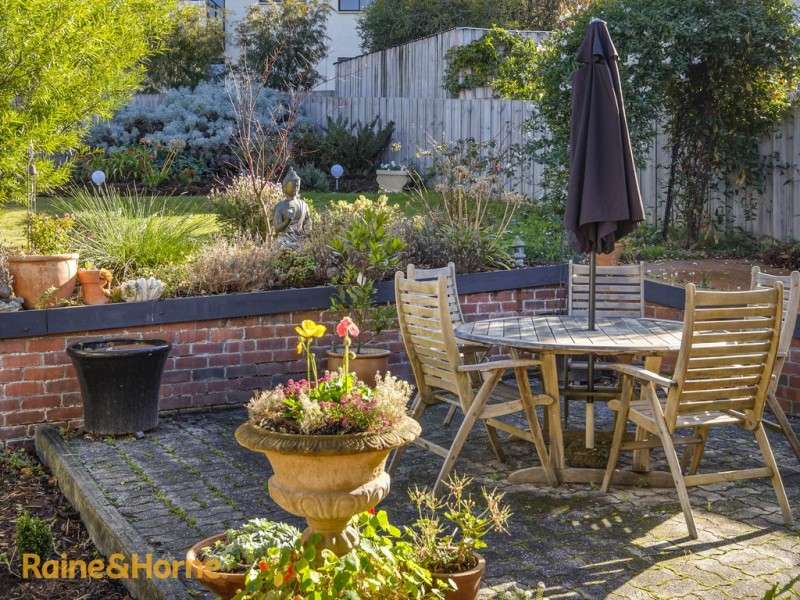 169 Roslyn Avenue, Blackmans Bay TAS 7052