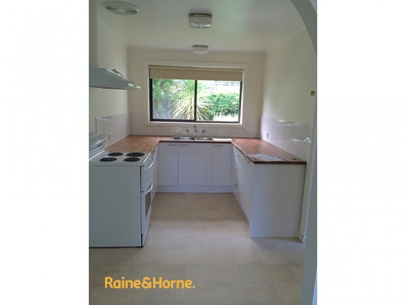 1/20 and 2/20 Ferguson Court, Kingston TAS 7050