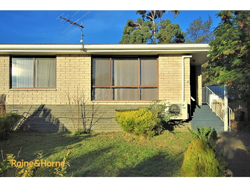 1/20 and 2/20 Ferguson Court, Kingston TAS 7050