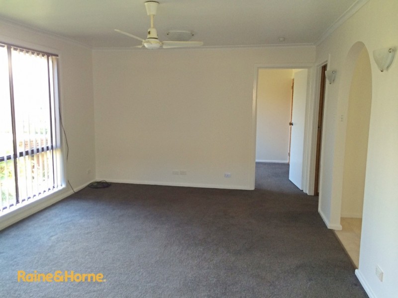 1/20 and 2/20 Ferguson Court, Kingston TAS 7050