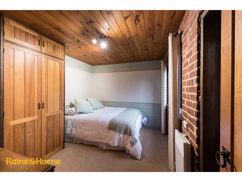 80 Cades Drive, Kingston TAS 7050