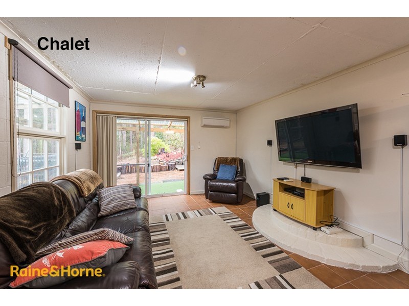 80 Cades Drive, Kingston TAS 7050