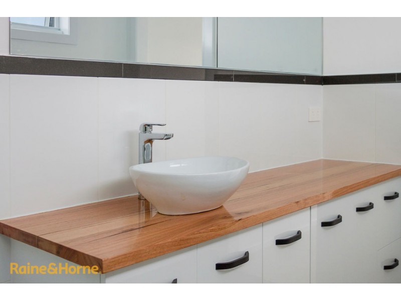 2 Booyaa Street, Kingston TAS 7050