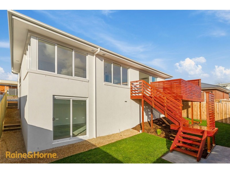 2 Booyaa Street, Kingston TAS 7050