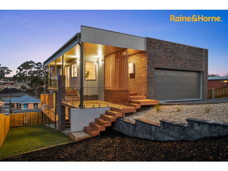 5 Reeves Crescent, Kingston TAS 7050