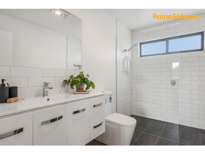 5 Reeves Crescent, Kingston TAS 7050