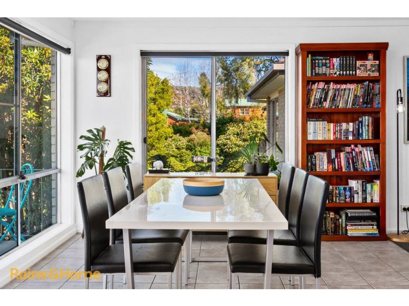 1/241A Roslyn Avenue, Blackmans Bay TAS 7052