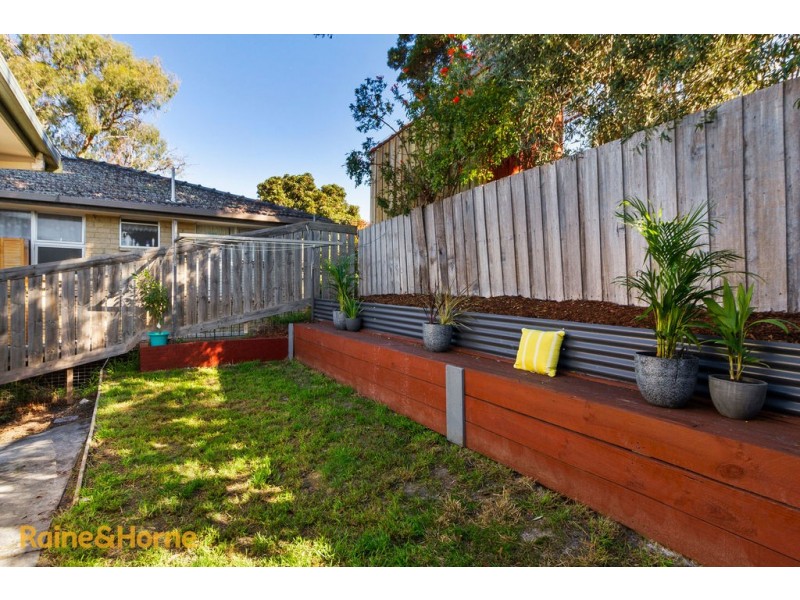 1/241A Roslyn Avenue, Blackmans Bay TAS 7052