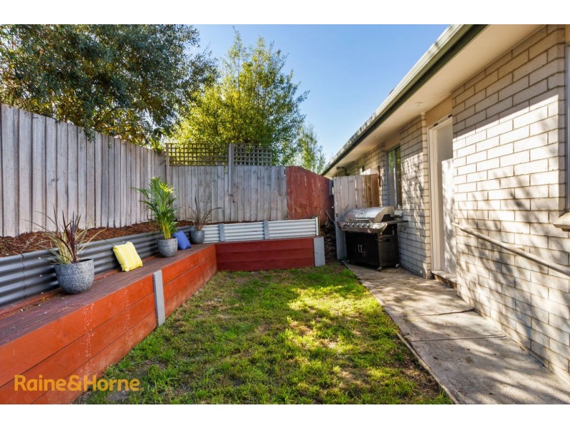 1/241A Roslyn Avenue, Blackmans Bay TAS 7052