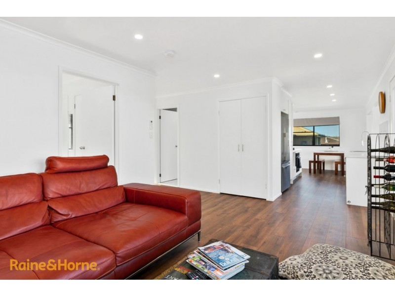 16 Stirling Avenue, Blackmans Bay TAS 7052