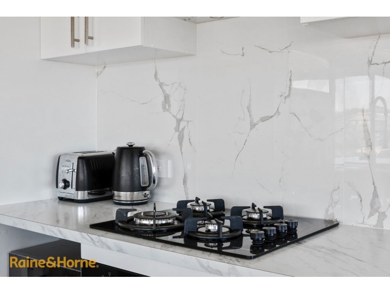 16 Stirling Avenue, Blackmans Bay TAS 7052
