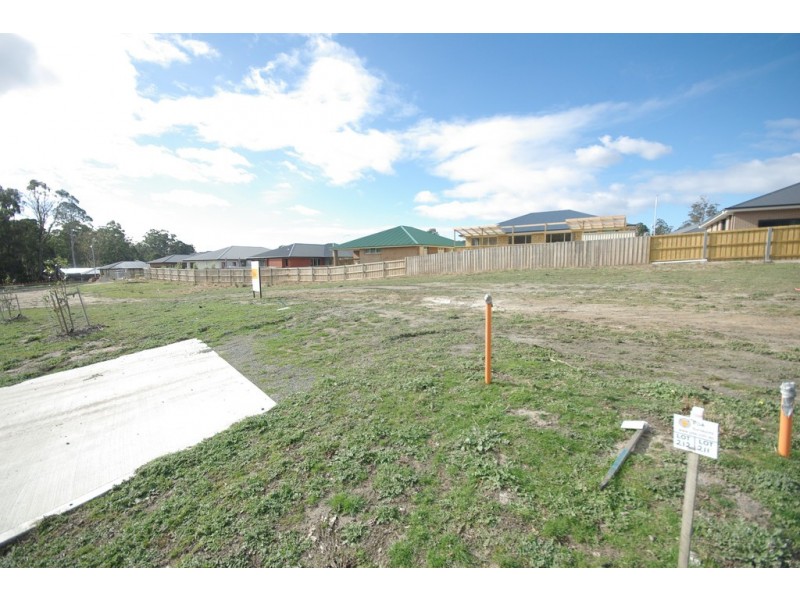11 Homestead Place, Kingston TAS 7050