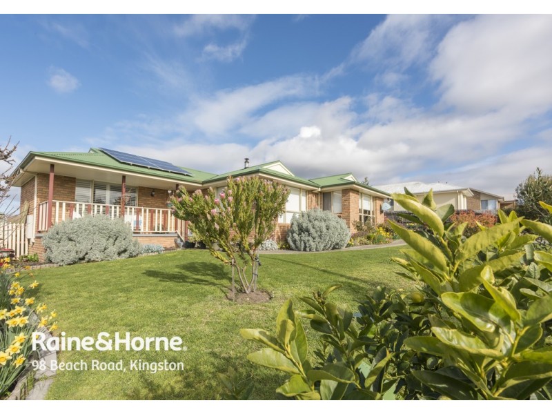 17 Guardian Court, Huntingfield TAS 7055