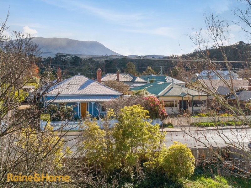 31 Windsor Street, Kingston Beach TAS 7050