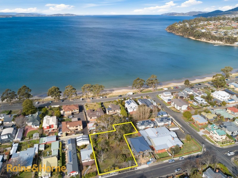 31 Windsor Street, Kingston Beach TAS 7050