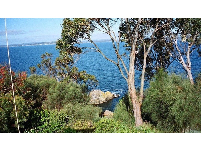 71 Suncoast Drive, Blackmans Bay TAS 7052