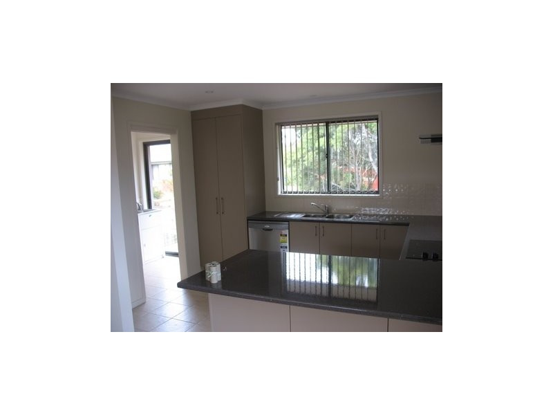 1/136 Burwood Drive, Blackmans Bay TAS 7052