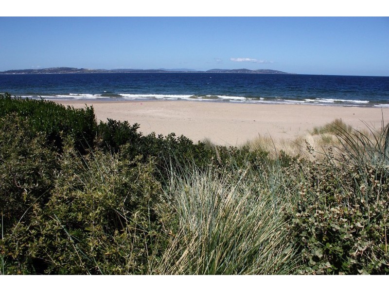 6 Ocean Esplanade, Blackmans Bay TAS 7052