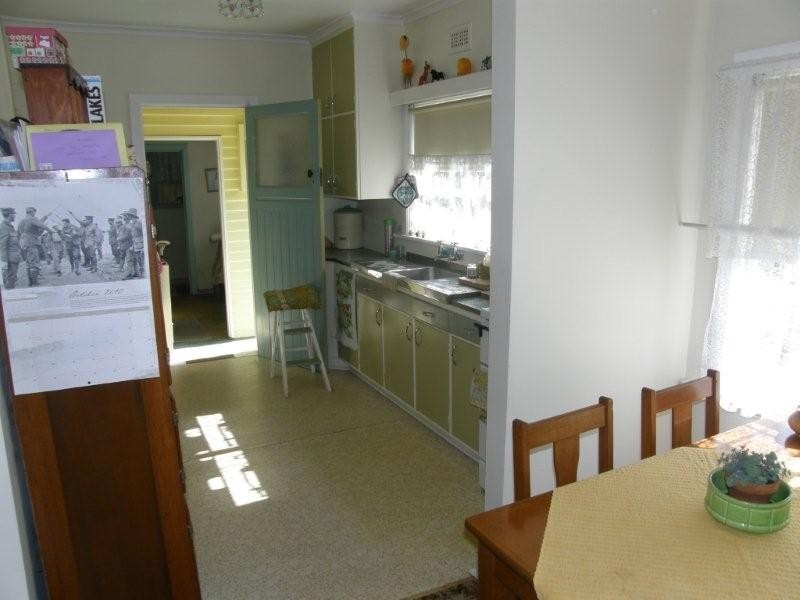 6 Ocean Esplanade, Blackmans Bay TAS 7052