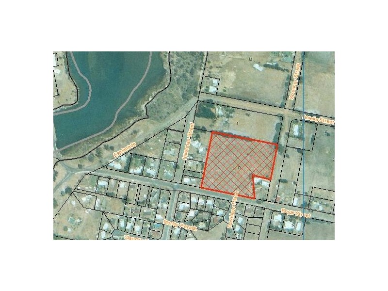 13 Boyle Street, Triabunna TAS 7190