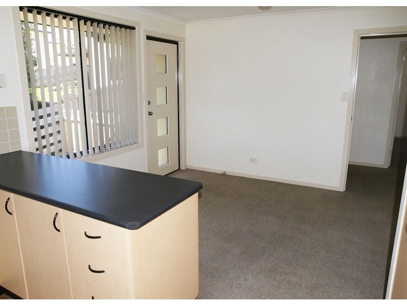 2/18 Mona Street, Kingston TAS 7050