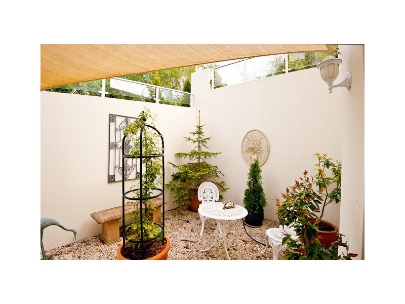 83 Diamond Drive, Blackmans Bay TAS 7052