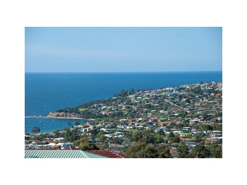 83 Diamond Drive, Blackmans Bay TAS 7052