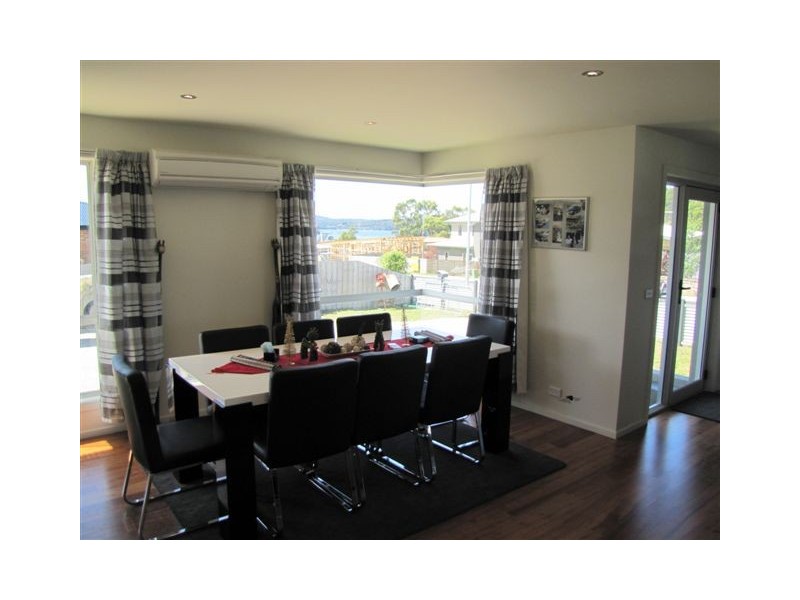 16 Staff Road, Electrona TAS 7054
