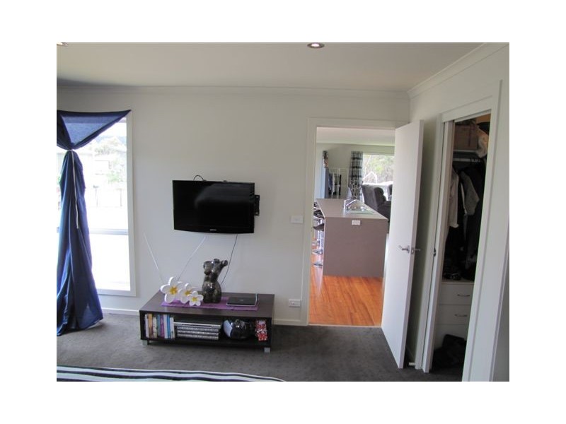 16 Staff Road, Electrona TAS 7054